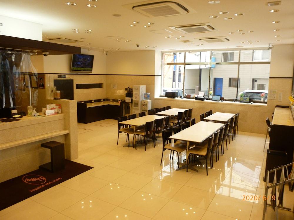 Toyoko Inn Fukuoka Tenjin Exterior photo